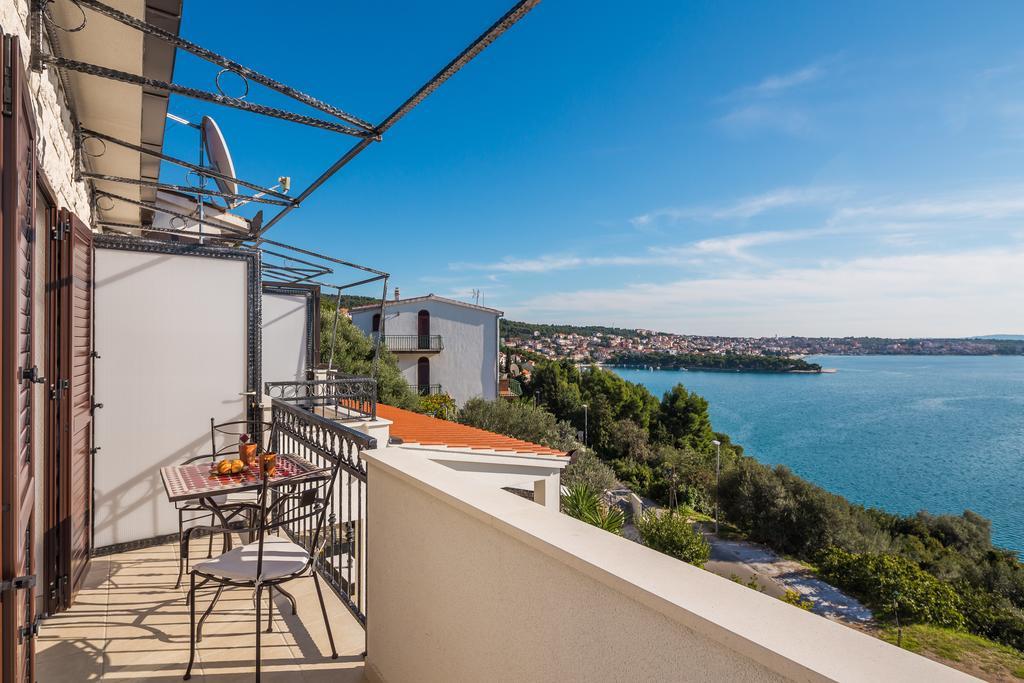 Apartments Panorama Trogir Exterior foto